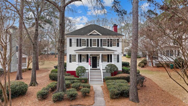 Property Photo:  104 Mayfair Court  GA 31024-0000 