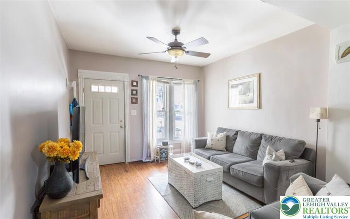 Property Photo:  614 Pardee Street  PA 18042 