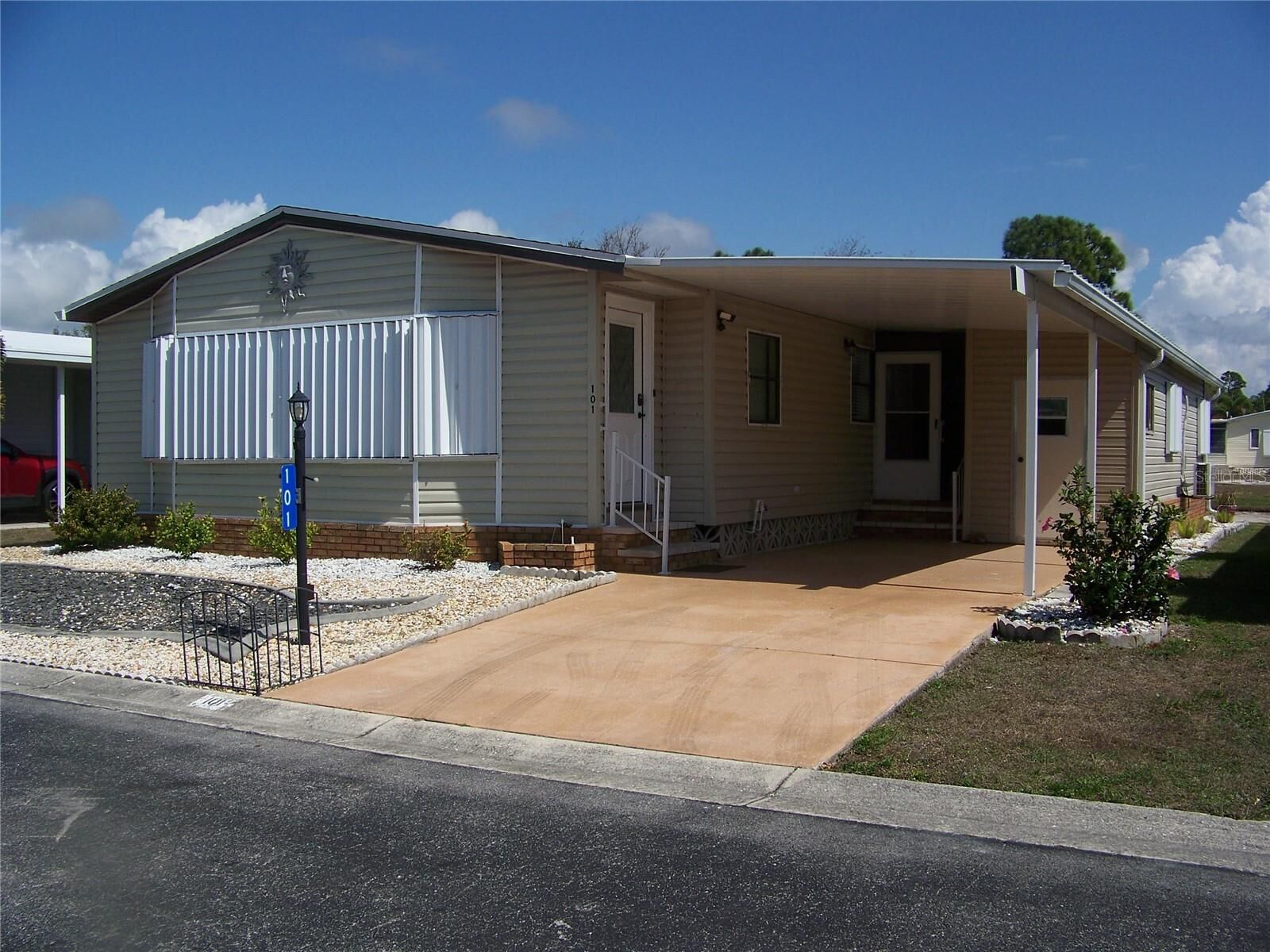 Property Photo:  15550 Burnt Store Road 101  FL 33955 