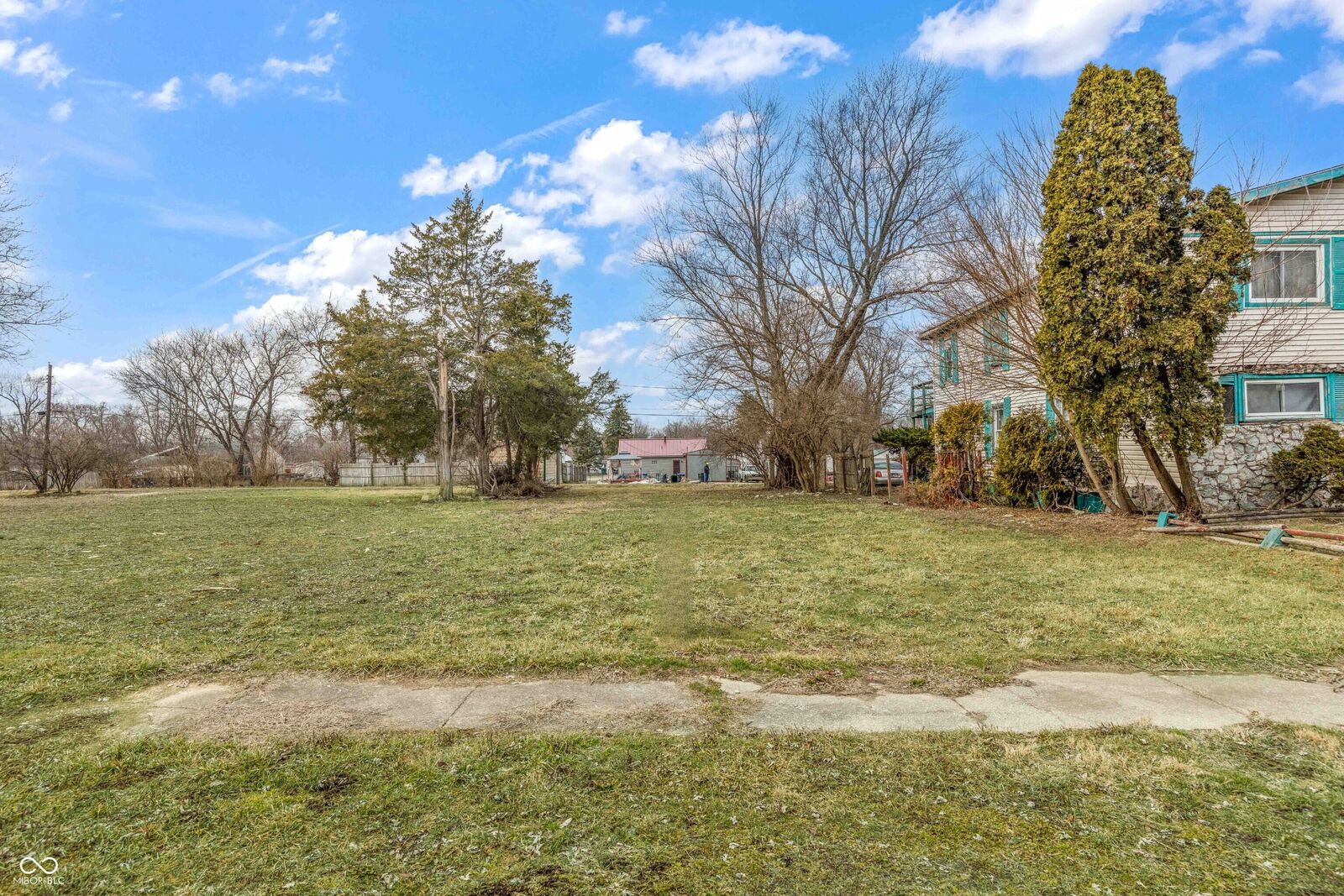 Property Photo:  1007 N Central Avenue  IN 47303 