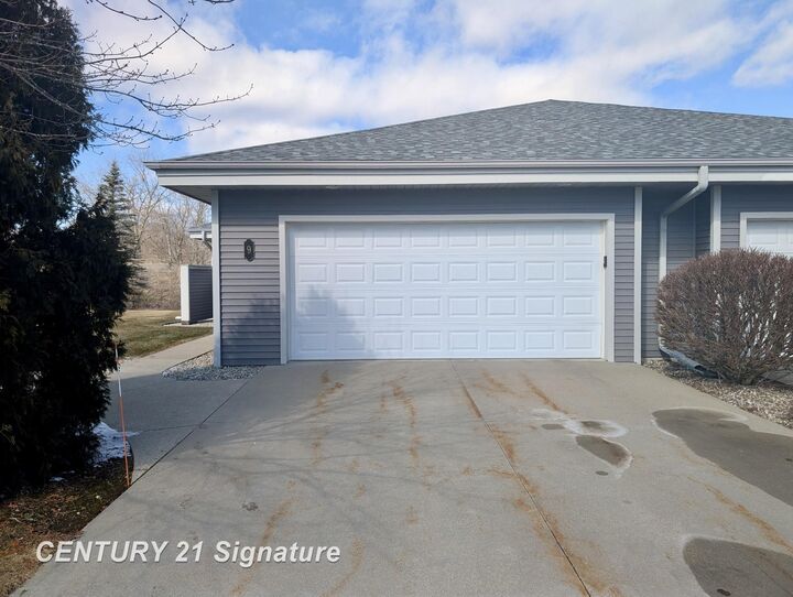 Property Photo:  9 Sanctuary Way  MI 48623 