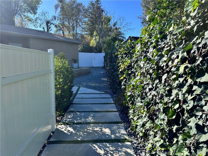 Property Photo: 5371 Topeka Drive CA 91356