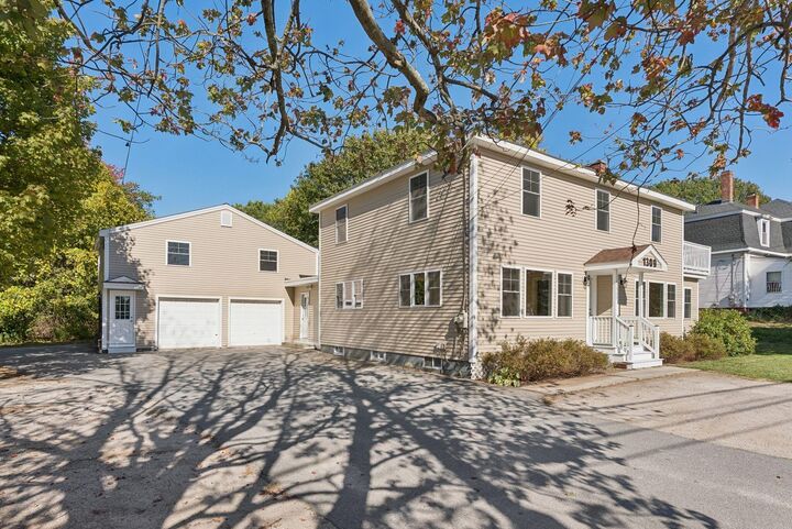 Property Photo: 1309 Broadway ME 04106
