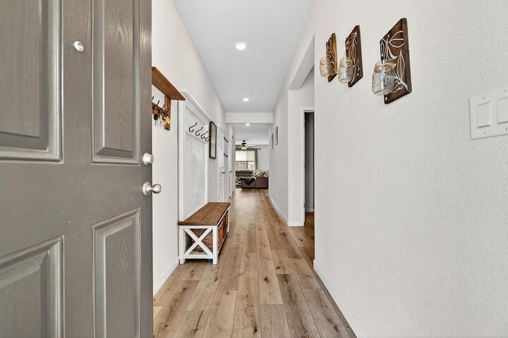 Property Photo:  5664 Harcrest Drive  CA 95901 