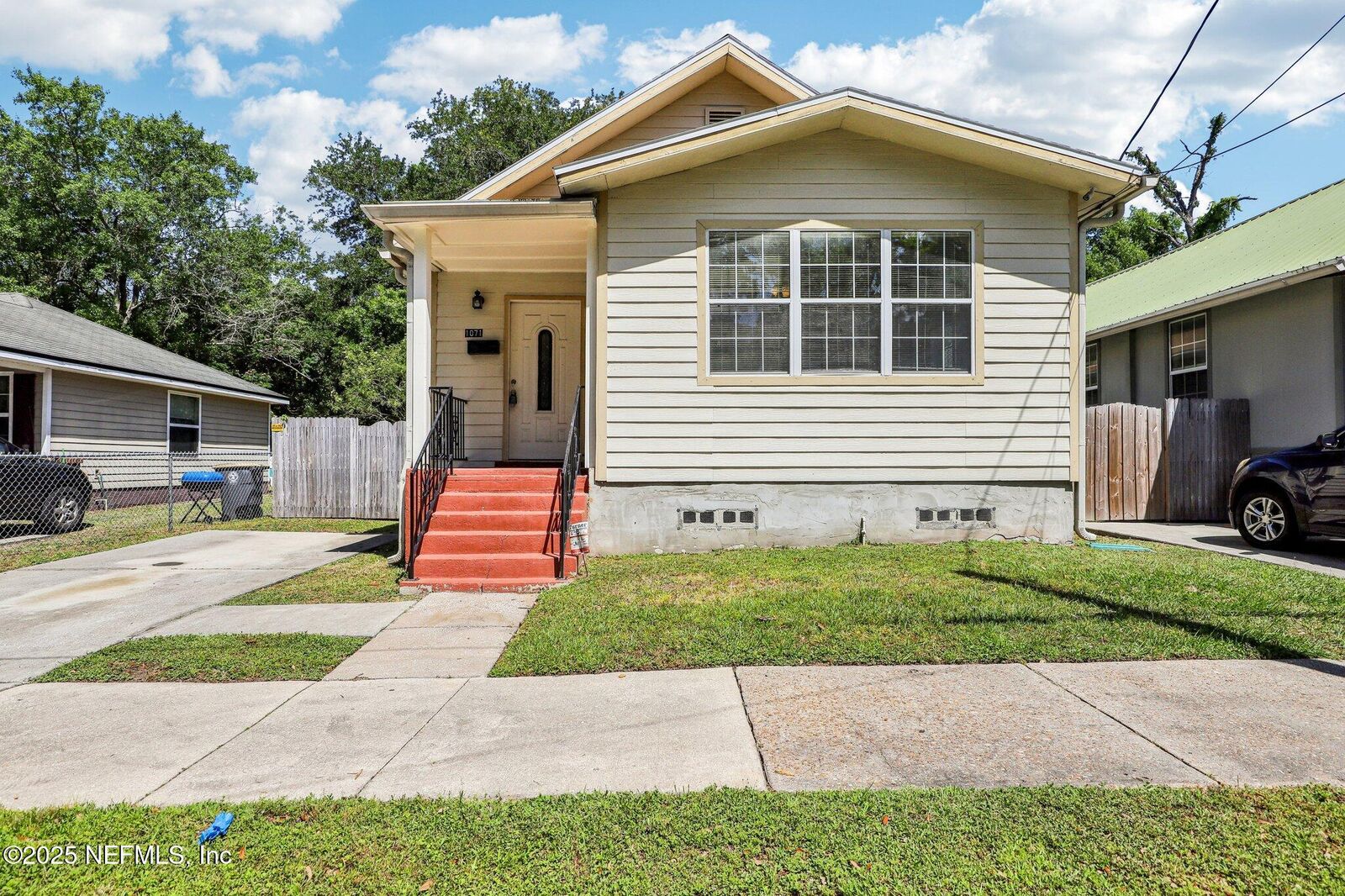Property Photo:  1071 Scriven Street  FL 32209 