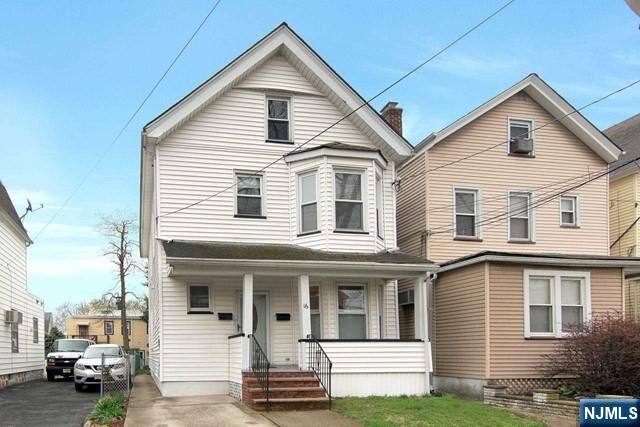 Property Photo:  16 Argyle Place 1  NJ 07032 