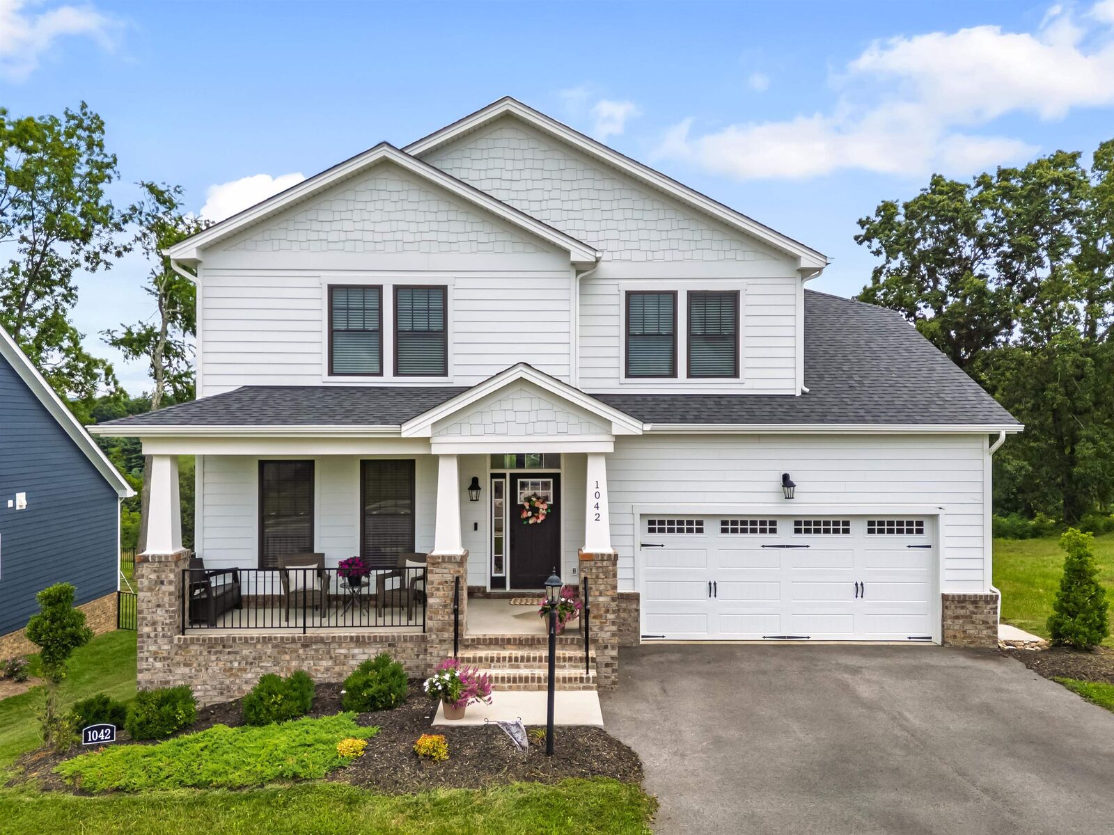 Property Photo:  1042 Round Meadow Drive  VA 24073 