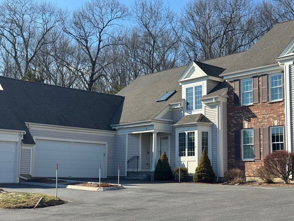 Property Photo:  14 Baldwin Court 14  MA 01581 