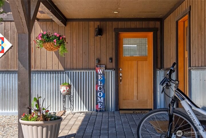 Property Photo: 805 Marble Street WA 98856