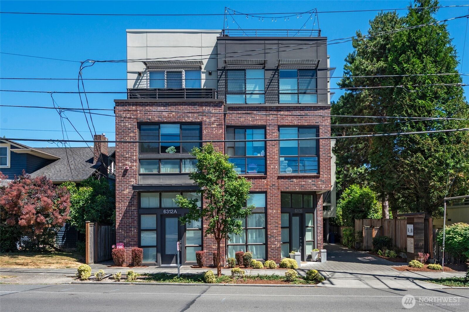 Property Photo: 6312 32nd Avenue NW F WA 98107
