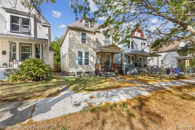 Property Photo:  569 Melbourne Street  MI 48202 