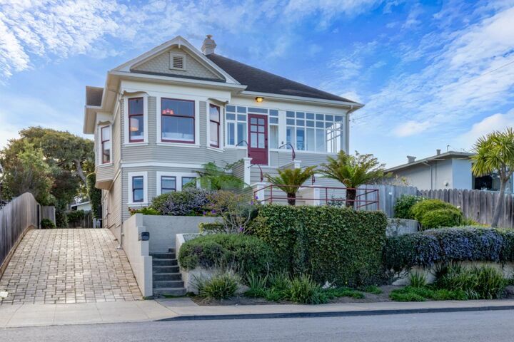 Property Photo: 675 Pine Street CA 93940