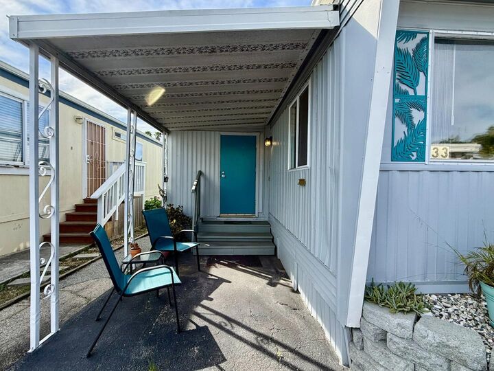 Property Photo:  925 38th 33  CA 95062 