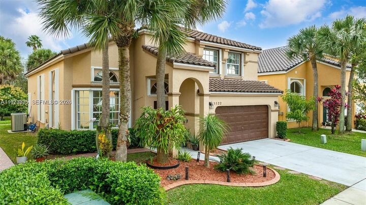 Property Photo:  15522 NW 12th Ct  FL 33028 