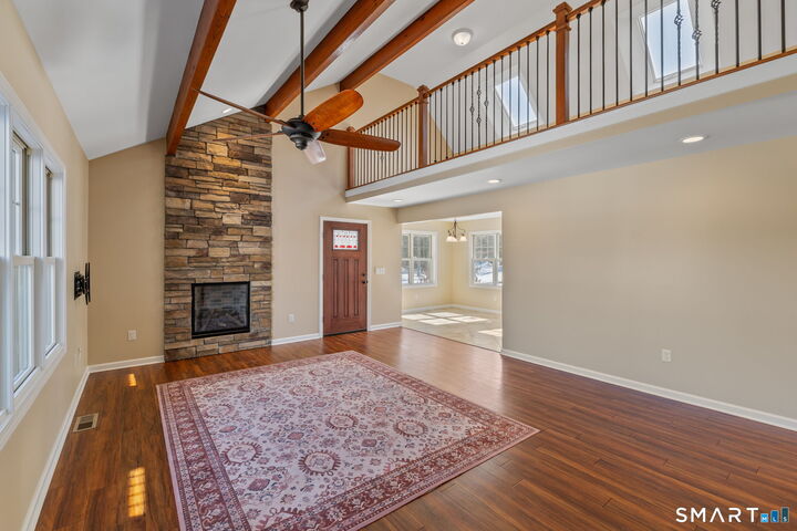 Property Photo:  5 Sunningdale Lane  CT 06066 