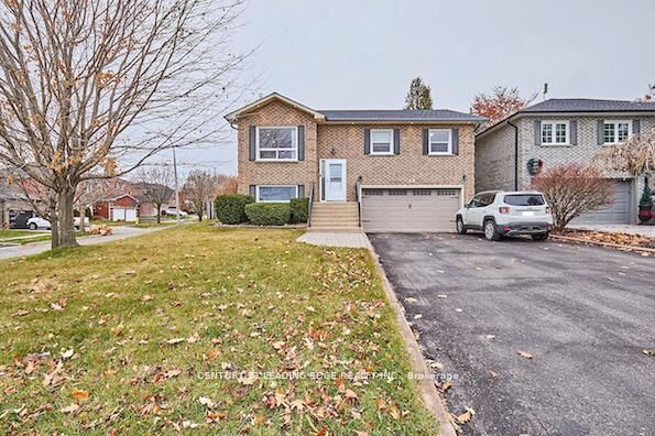 Property Photo:  40 Waywell Street  ON L1N 8N9 