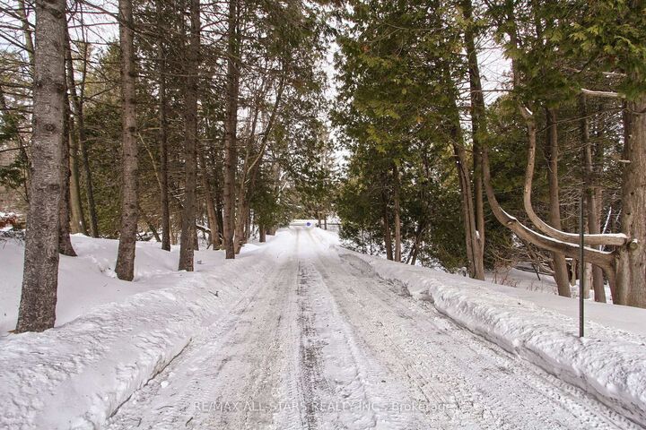 Property Photo:  215 Uxbridge Pickering Townline  ON L1Y 0A4 