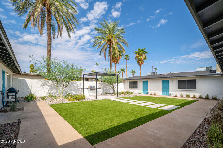 Property Photo: 4811 N 15th Avenue AZ 85015