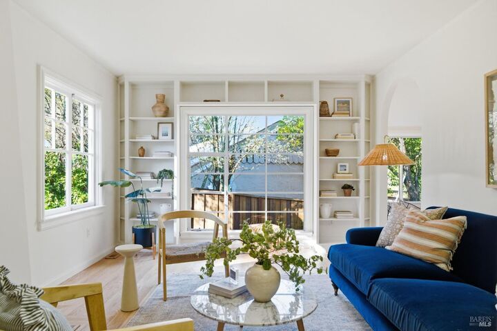 Property Photo:  26 Hawthorne Avenue  CA 94960 