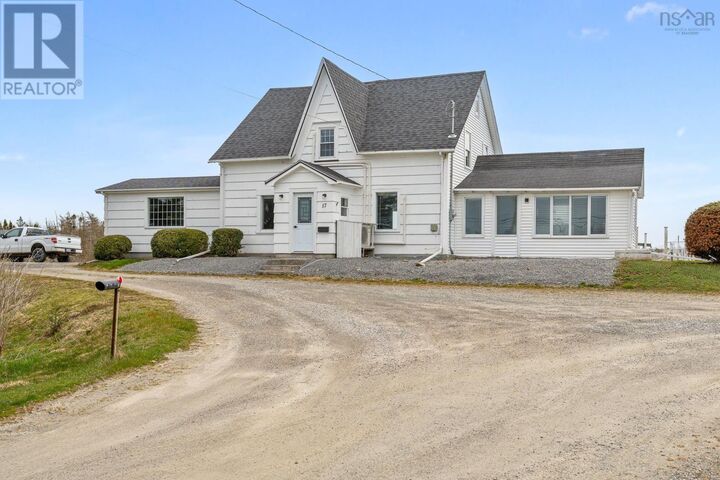 Property Photo:  17 Ponderosa Lane  NS B0W 2M0 