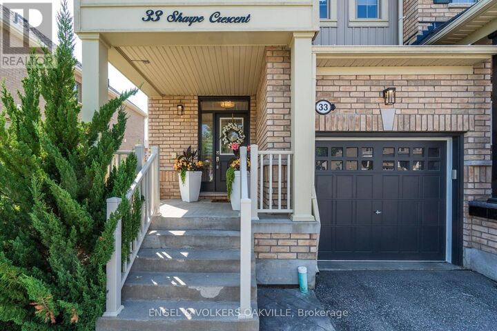 Property Photo:  33 Sharpe Crescent  ON L0G 1W0 