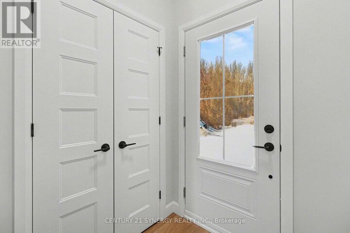 Property Photo: 67 Villeneuve Street ON K0C 1W0