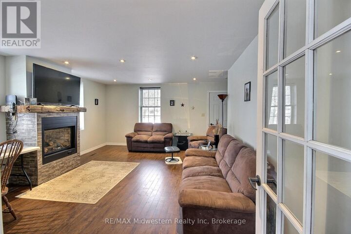 Property Photo:  2081 John Street East  ON N0G 1X0 