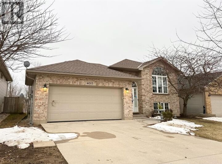 Photo de la propriété:  4015 Applewood Drive  ON N0N 1R0 