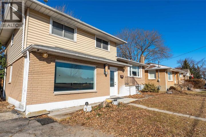 Photo de la propriété:  1177 Pontiac Drive  ON N7S 3B1 