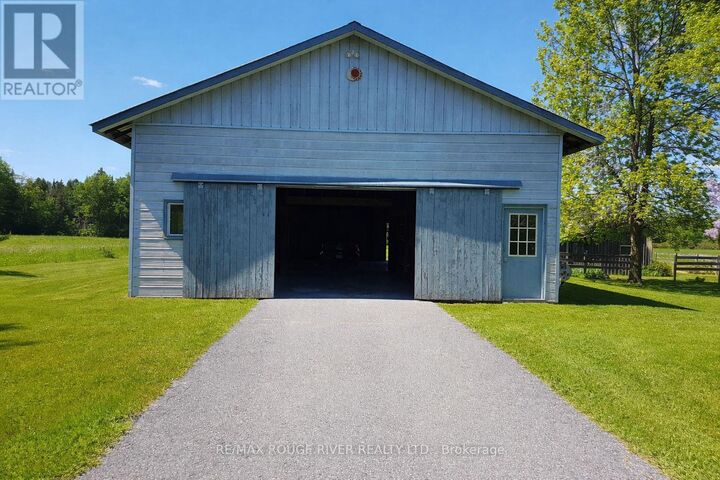 Property Photo: 566 Sandy Flats Road ON K0K 2X0