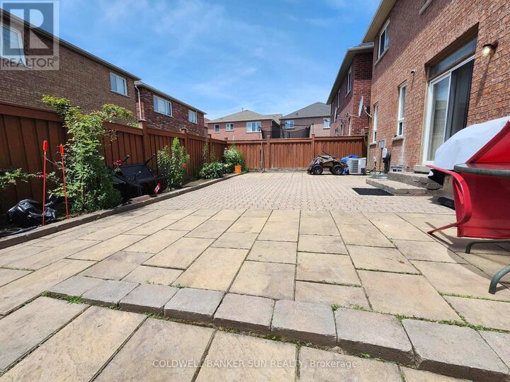 Property Photo:  31 Powell Drive Upper  ON L6R 0L1 