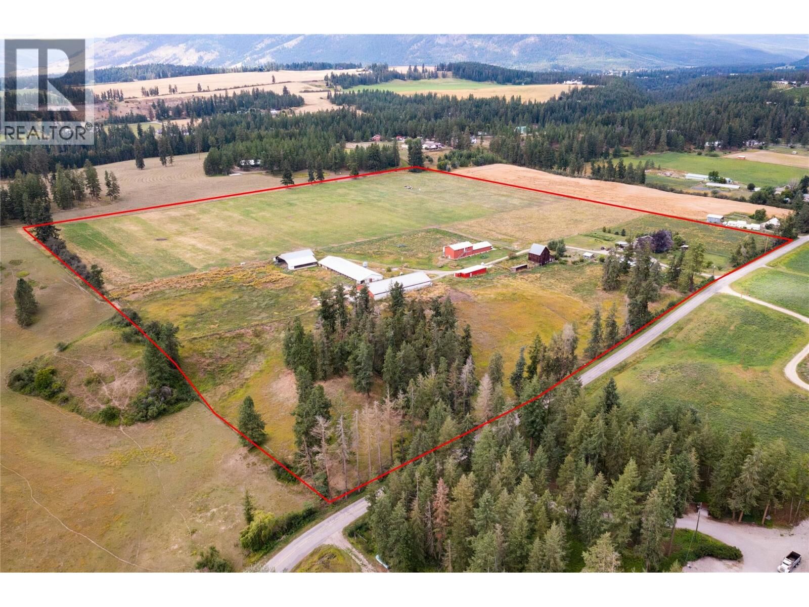 Property Photo: 4780 Sleepy Hollow Road BC V4Y 0T8
