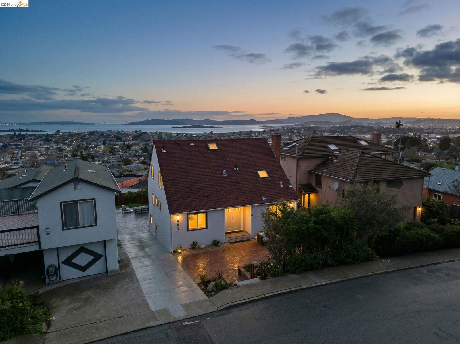 Property Photo:  857 Balra Dr  CA 94530 