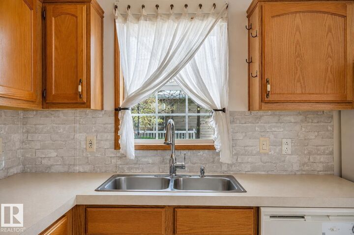 44 Village Green Mobile Home Park — photo 1