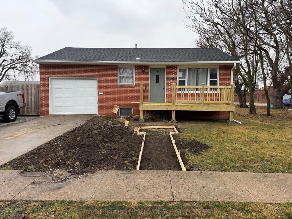 Property Photo:  1317 W 3rd St  NE 68901 