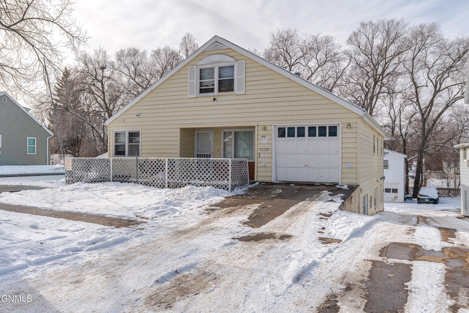 Property Photo:  612 19th Street  ND 58501 