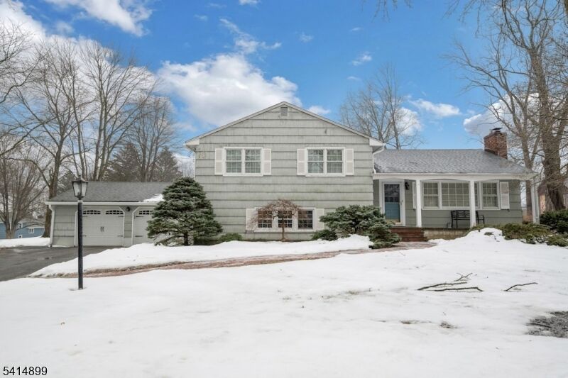 Property Photo: 6 Wyndwood Rd NJ 07950