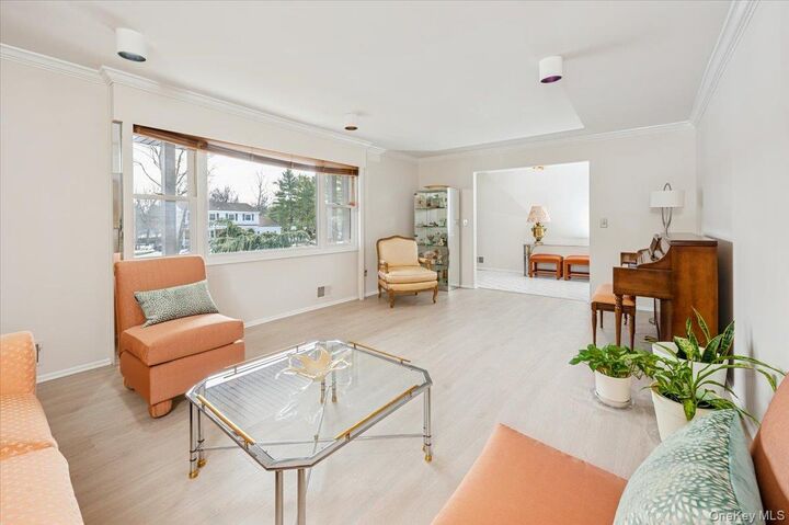 Property Photo:  4 Seymour Drive  NY 10956 