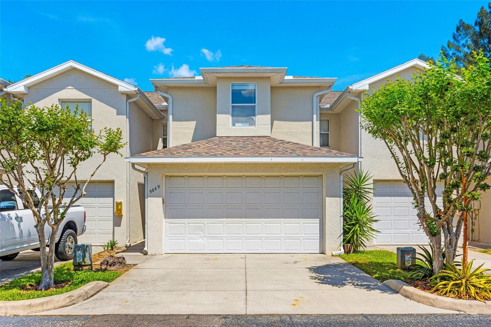 Property Photo: 9889 66th Street N FL 33782