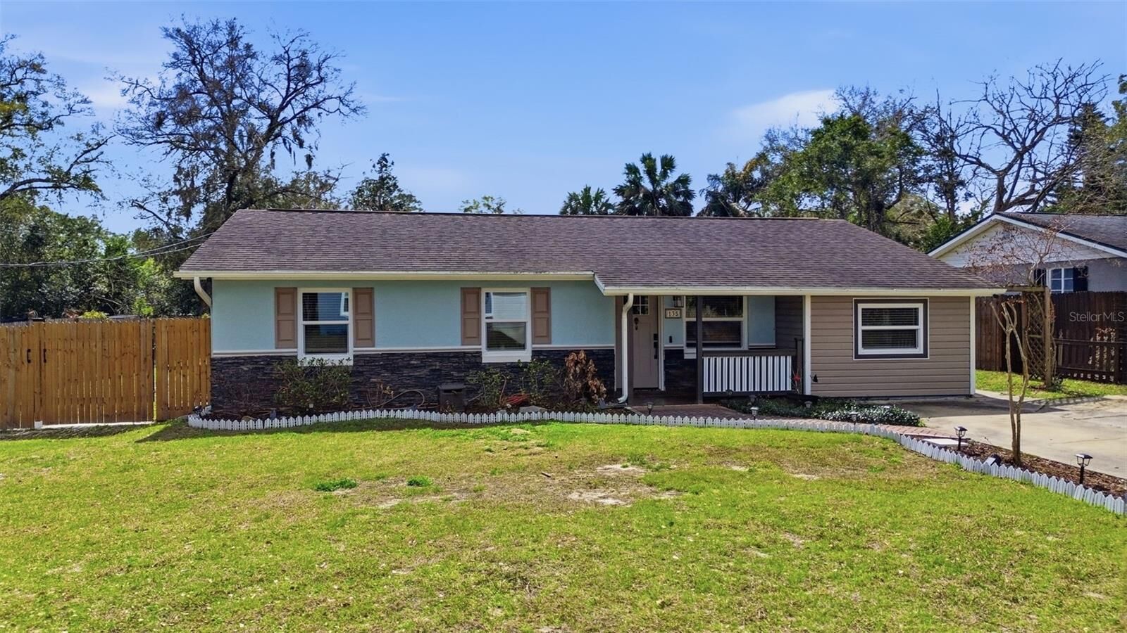 Property Photo:  135 Caracas Road  FL 32713 