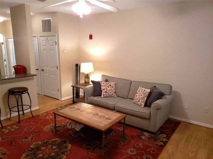 Property Photo:  621 SW 10th Street 108  FL 32601 