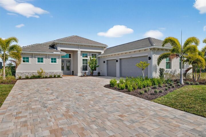 Property Photo:  17395 Blue Sapphire Drive  FL 33913 