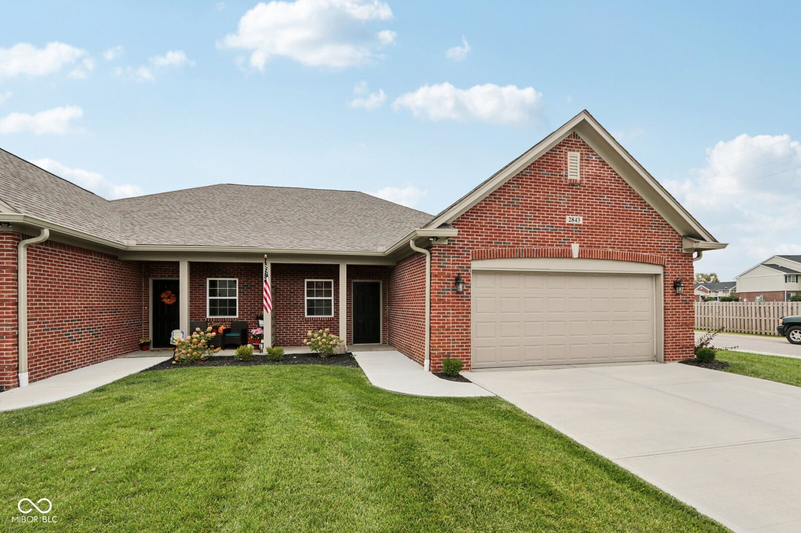 Property Photo:  2843 Grandview Lane  IN 46143 