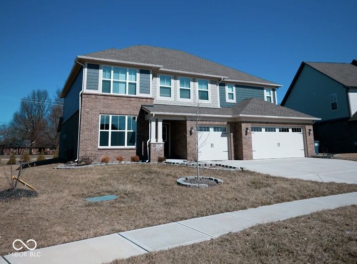 Property Photo: 902 Garrison Drive IN 46143