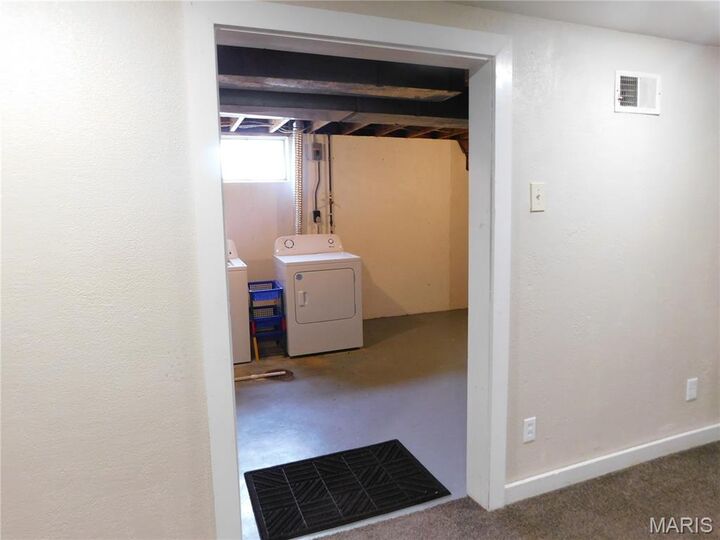 Property Photo:  220 Arras Drive  MO 63129 