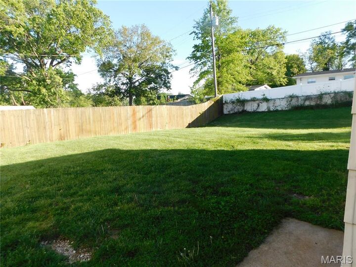 Property Photo:  220 Arras Drive  MO 63129 