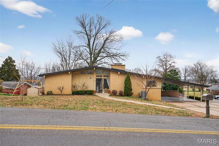 Property Photo: 22 Edgewood Drive MO 63703