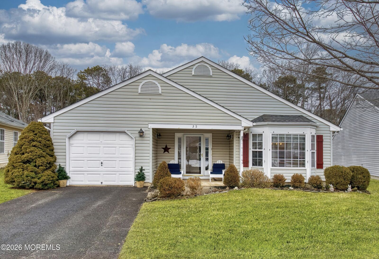 Property Photo:  32 Sleepy Hollow Drive  NJ 08724 