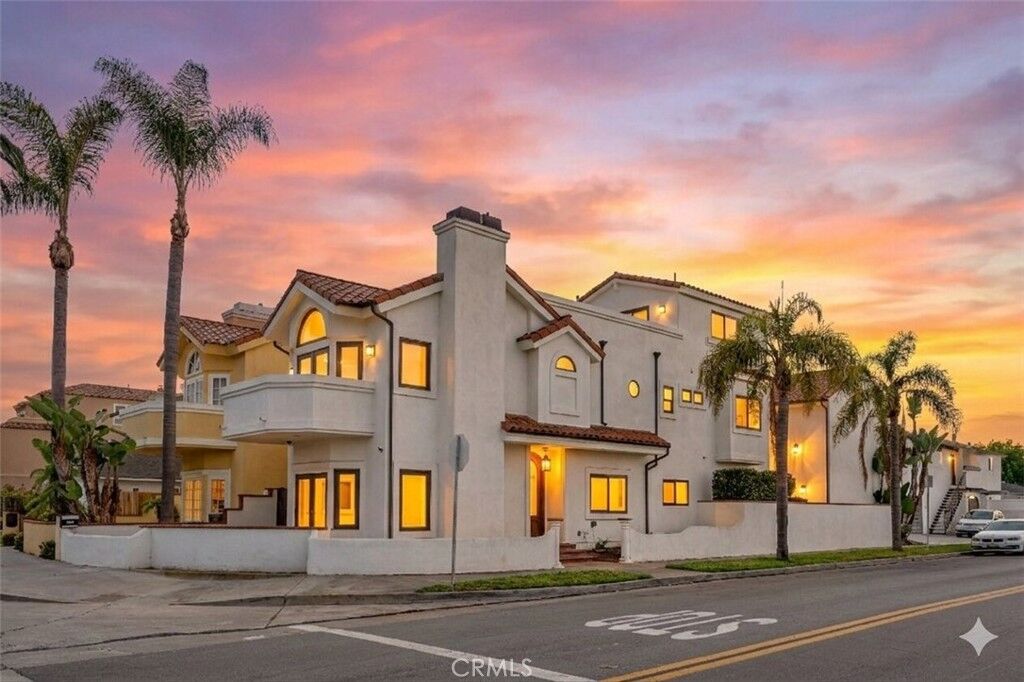 Property Photo:  1219 Delaware Street  CA 92648 