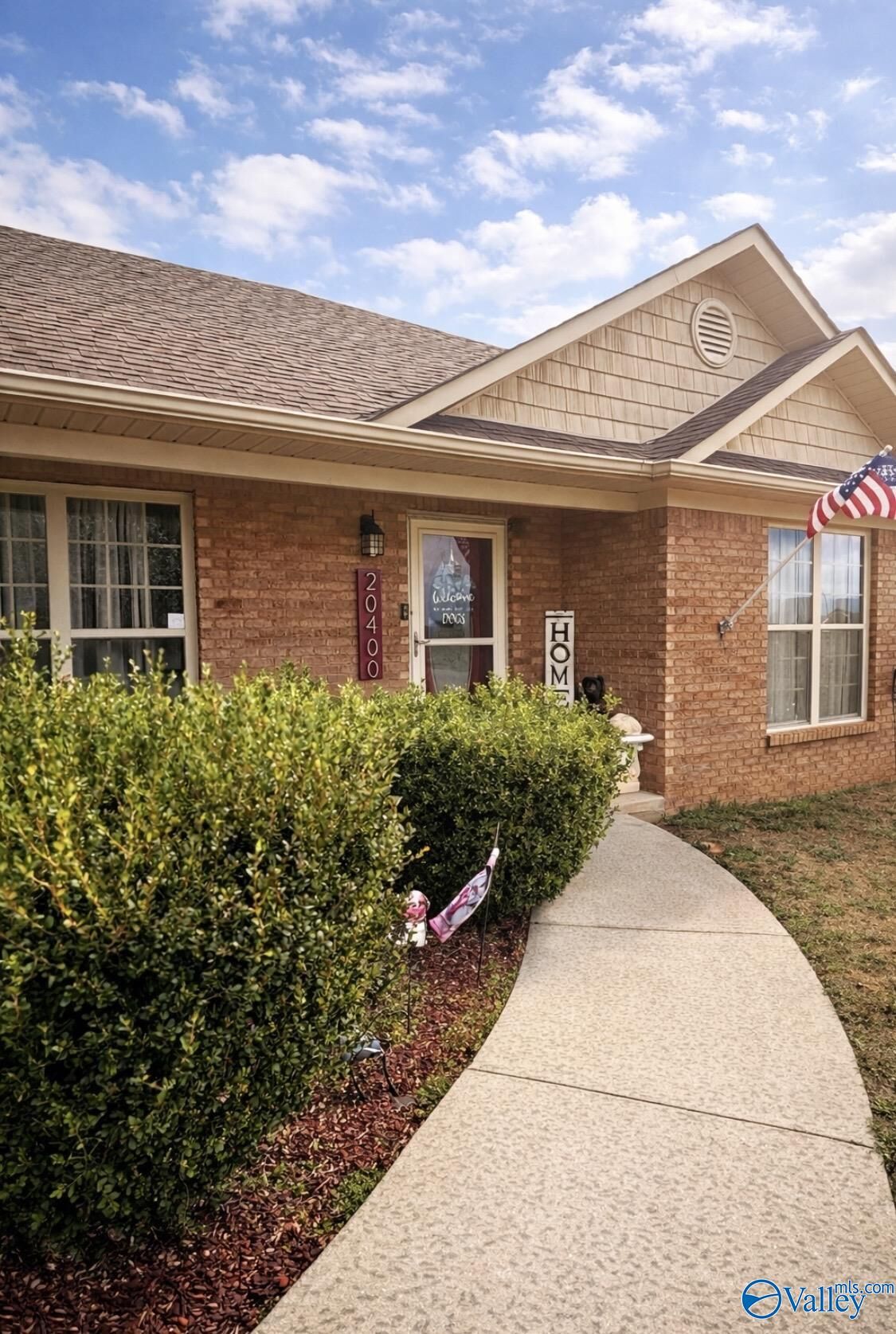 Property Photo: 20400 Johnson Road AL 35613